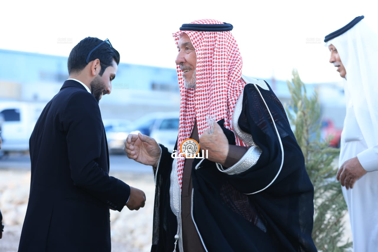 Madar Al-Saa Images 0.7907842682011467