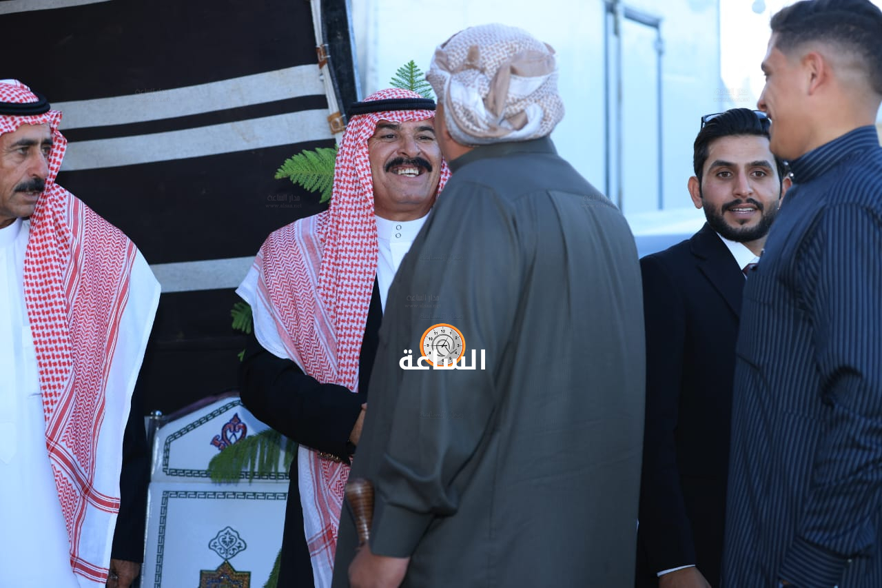 Madar Al-Saa Images 0.9830840659265379
