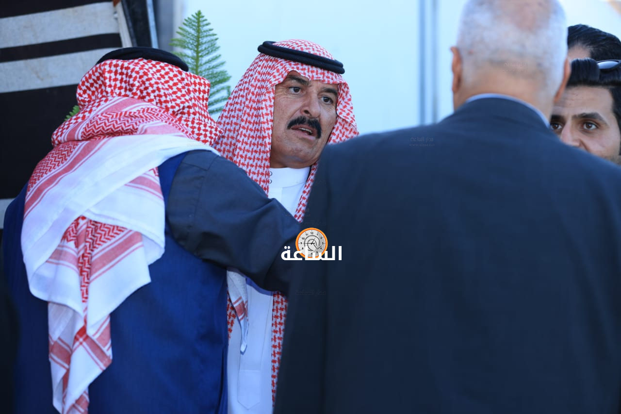 Madar Al-Saa Images 0.8699558349962377