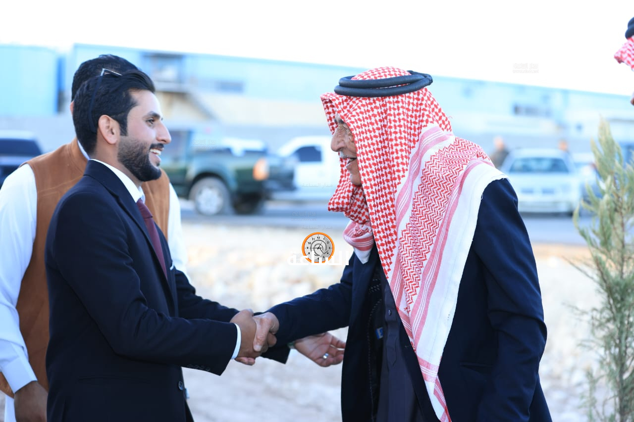 Madar Al-Saa Images 0.7951948692994293