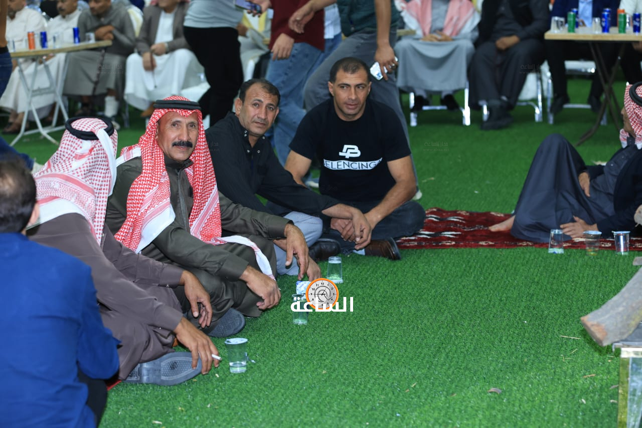 Madar Al-Saa Images 0.3903569058054235