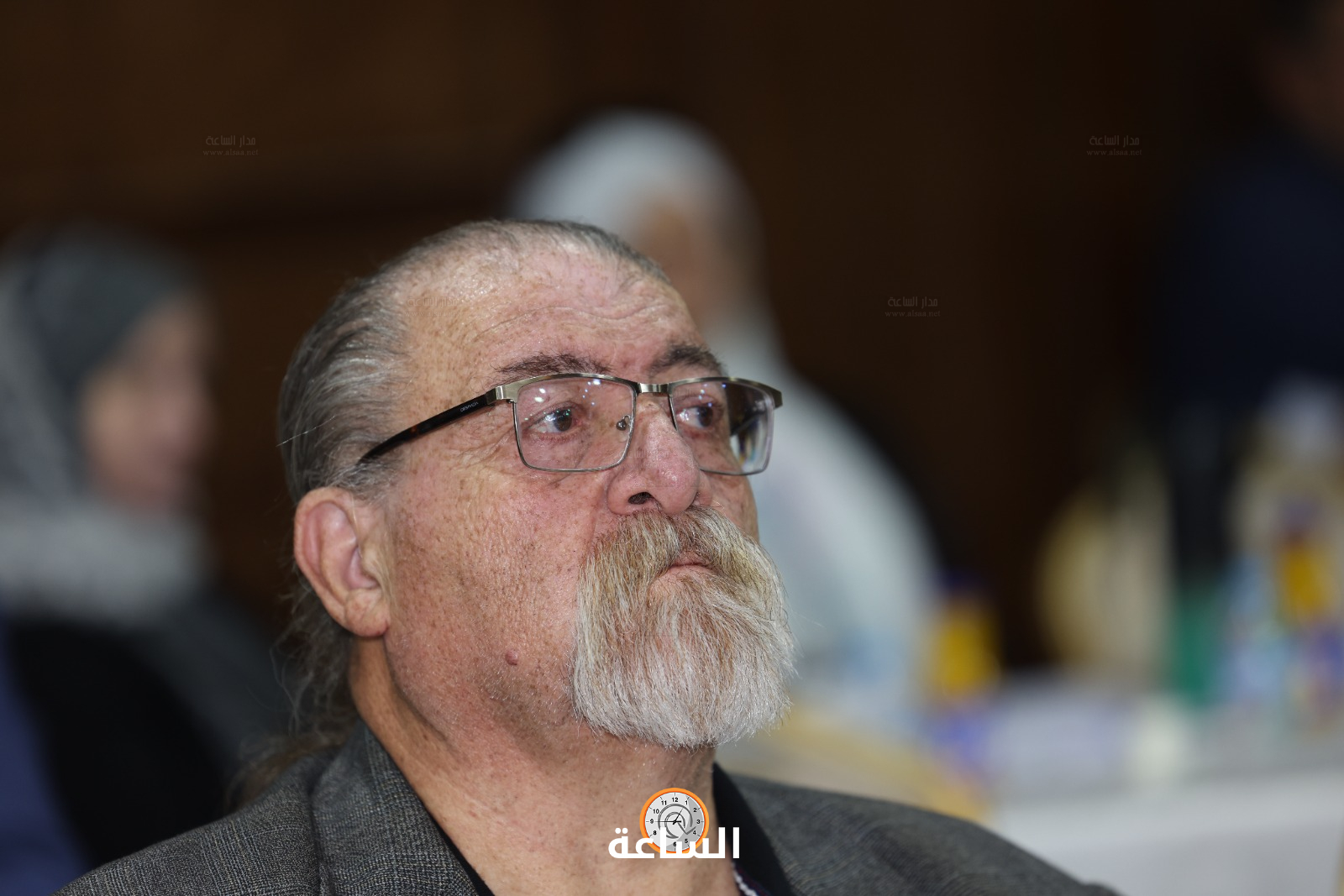 Madar Al-Saa Images 0.03793893087364075