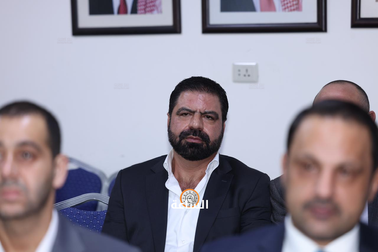 Madar Al-Saa Images 0.6727962435279974