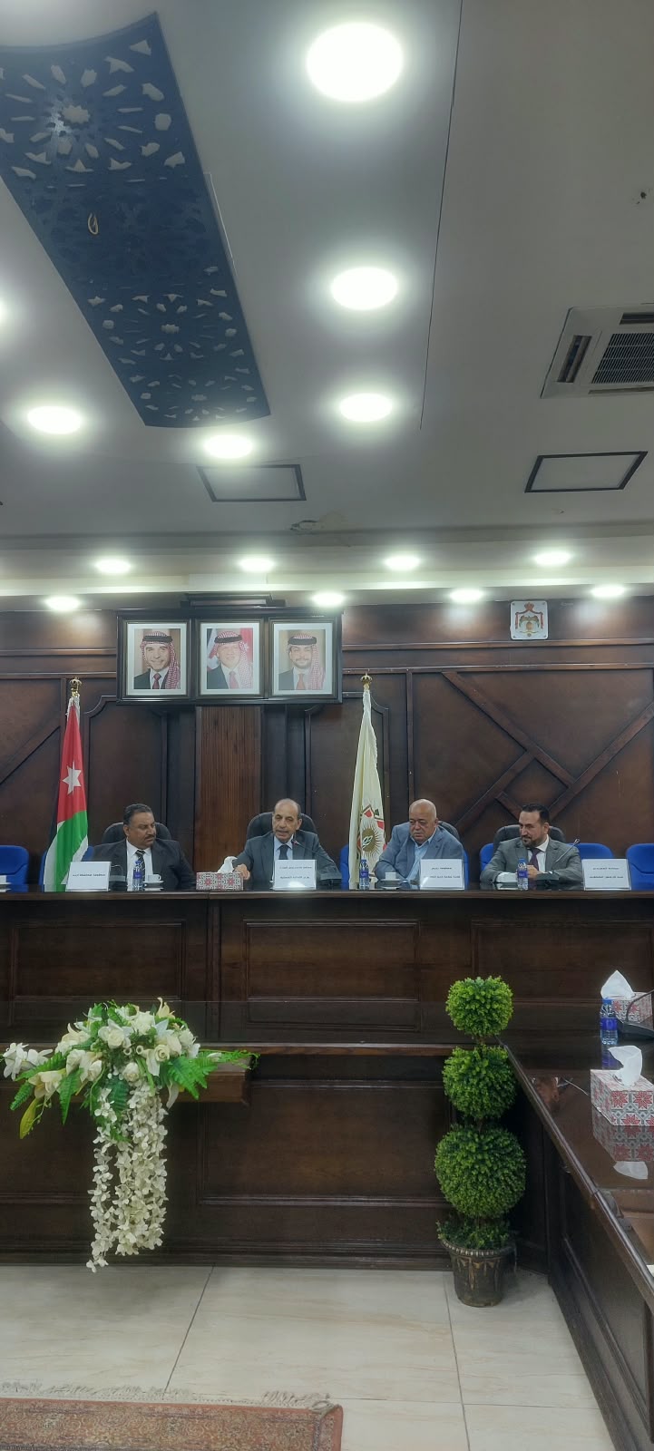 Madar Al-Saa Images 0.22556151911734612