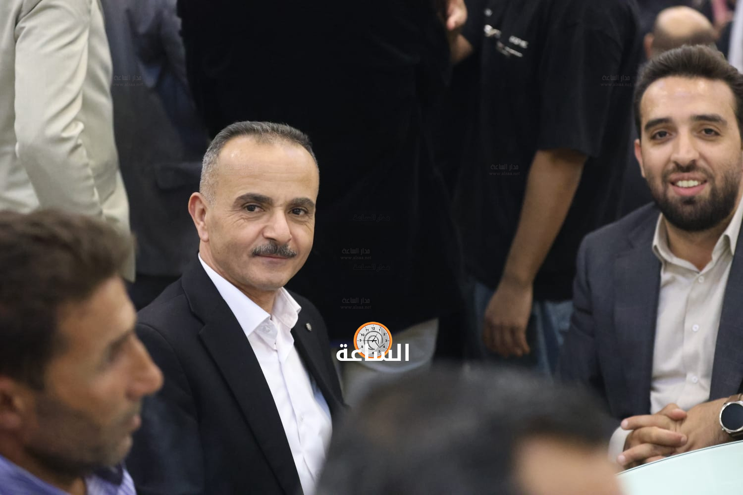 Madar Al-Saa Images 0.4754564068261635