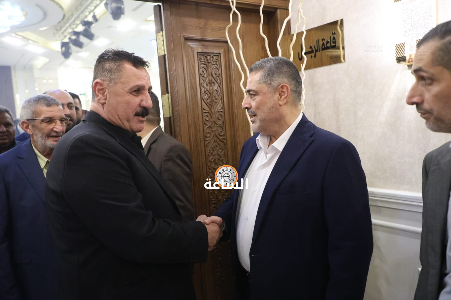Madar Al-Saa Images 0.1265953320077008