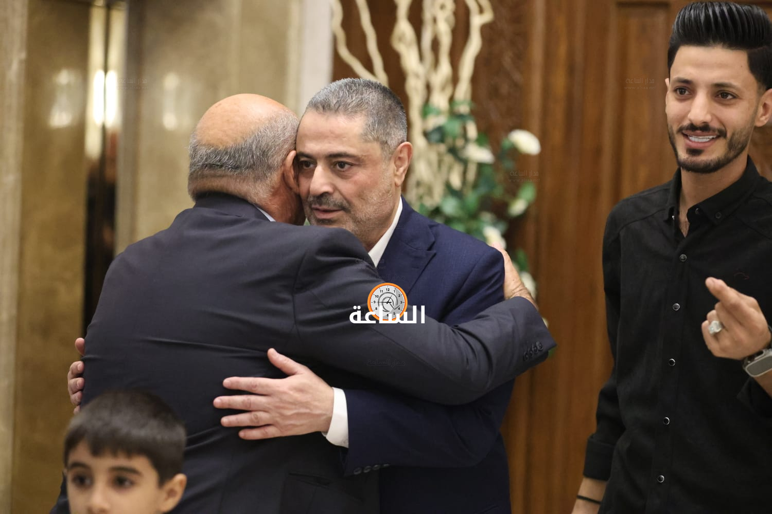 Madar Al-Saa Images 0.56183241581857