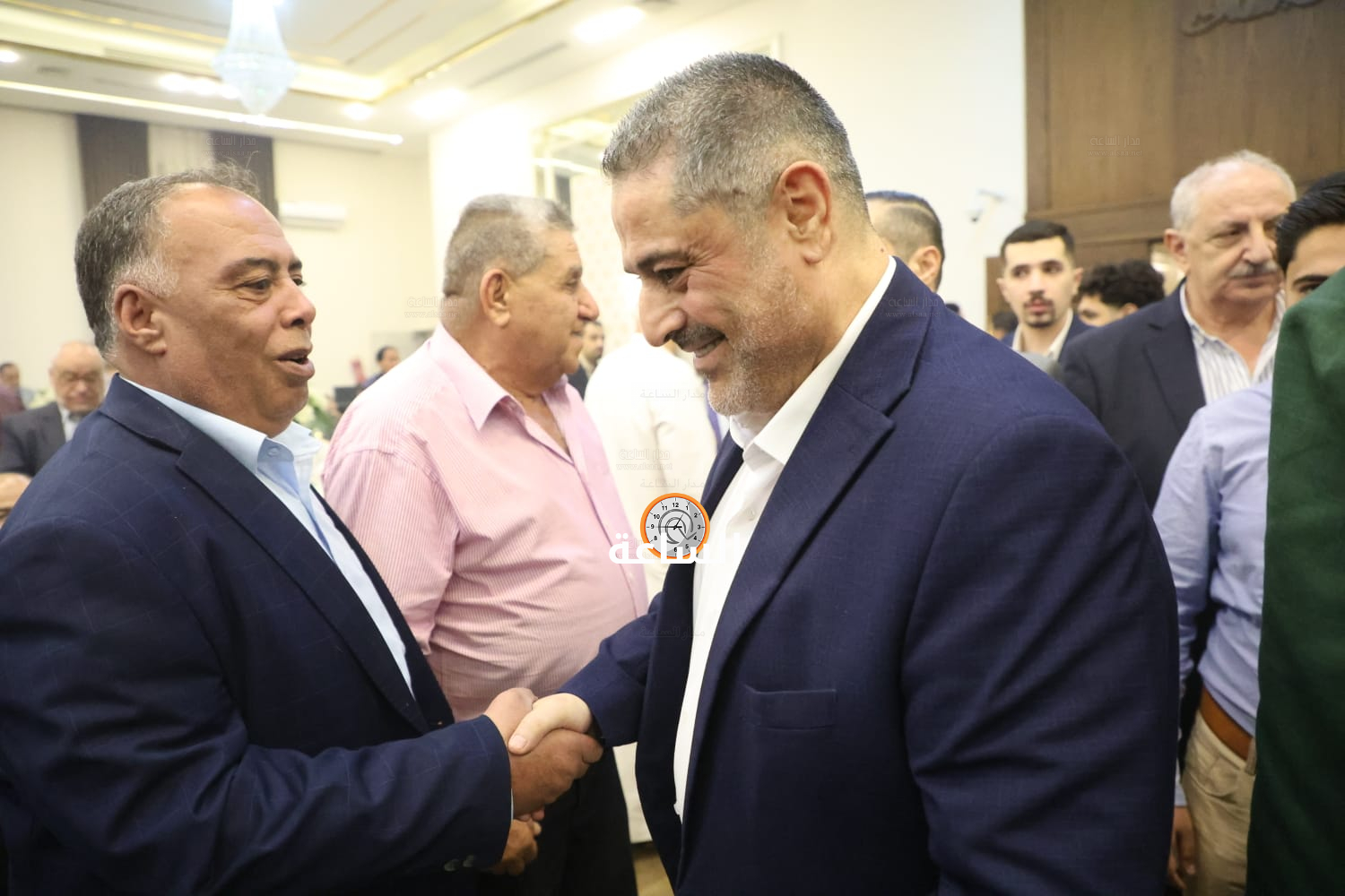Madar Al-Saa Images 0.5438555784923363