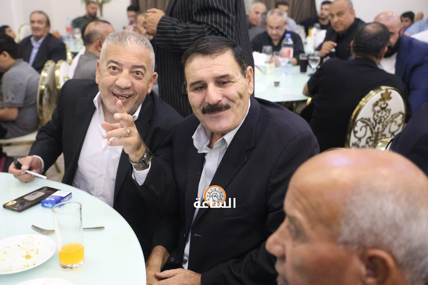 Madar Al-Saa Images 0.15213700034993527
