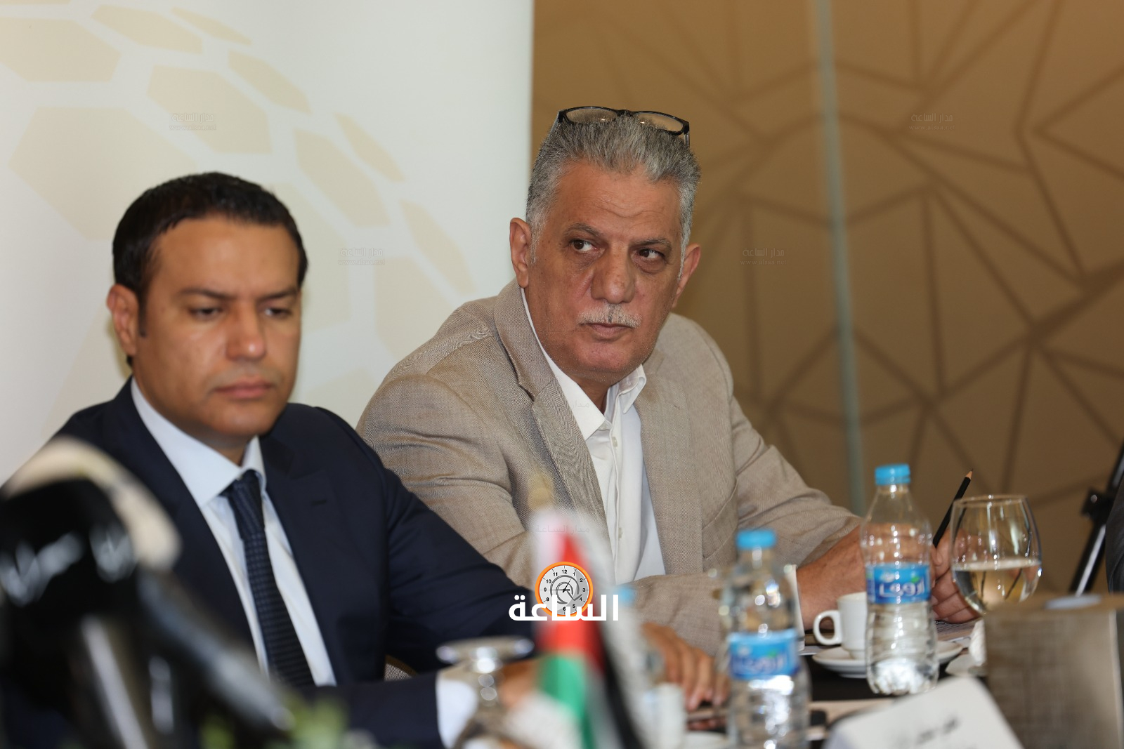 Madar Al-Saa Images 0.012605574752888482