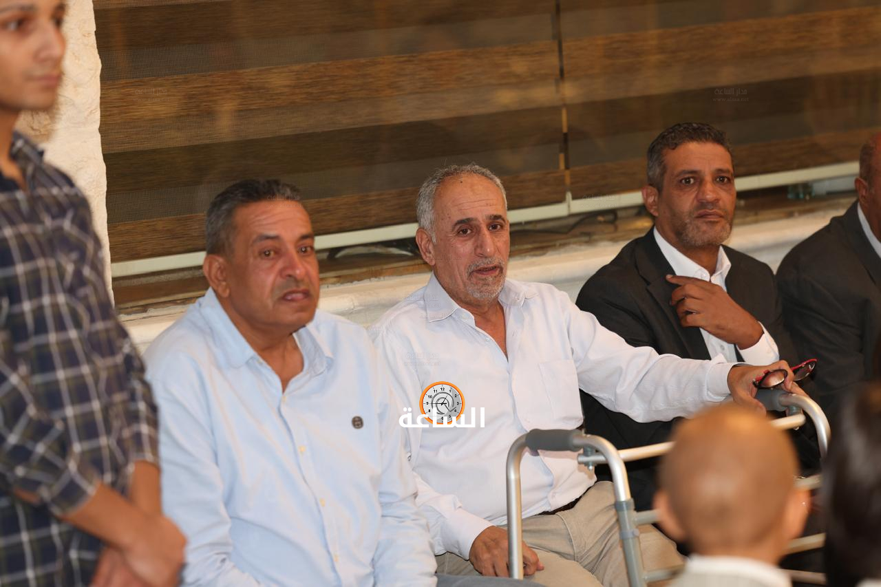 Madar Al-Saa Images 0.8766202661510949