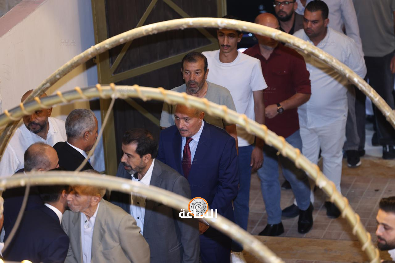 Madar Al-Saa Images 0.18577790627425983