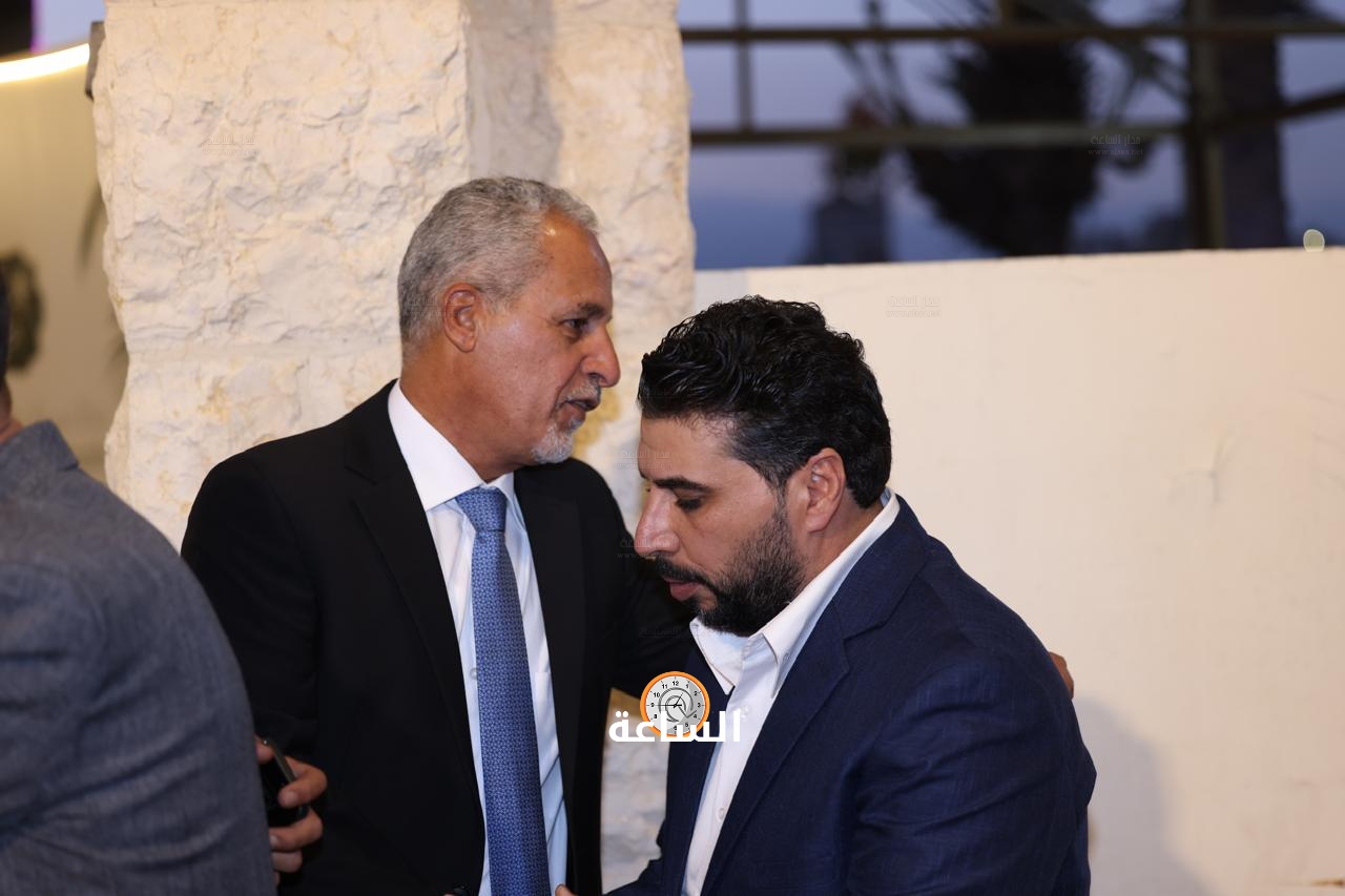Madar Al-Saa Images 0.21043762653271914