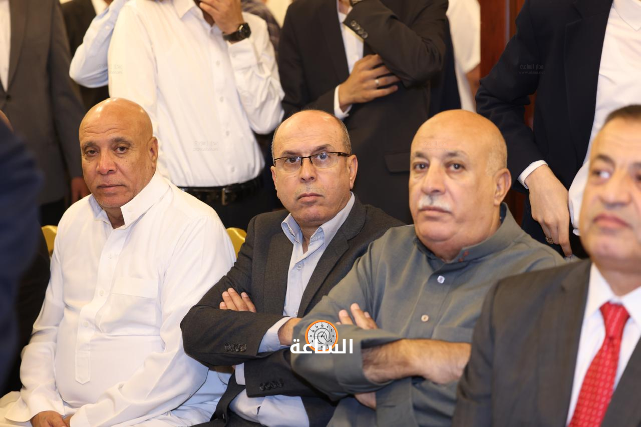 Madar Al-Saa Images 0.00046340968332880816