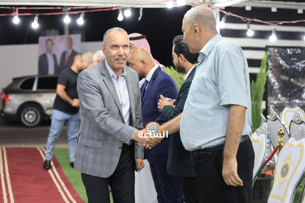 Madar Al-Saa Images 0.24473763048113084