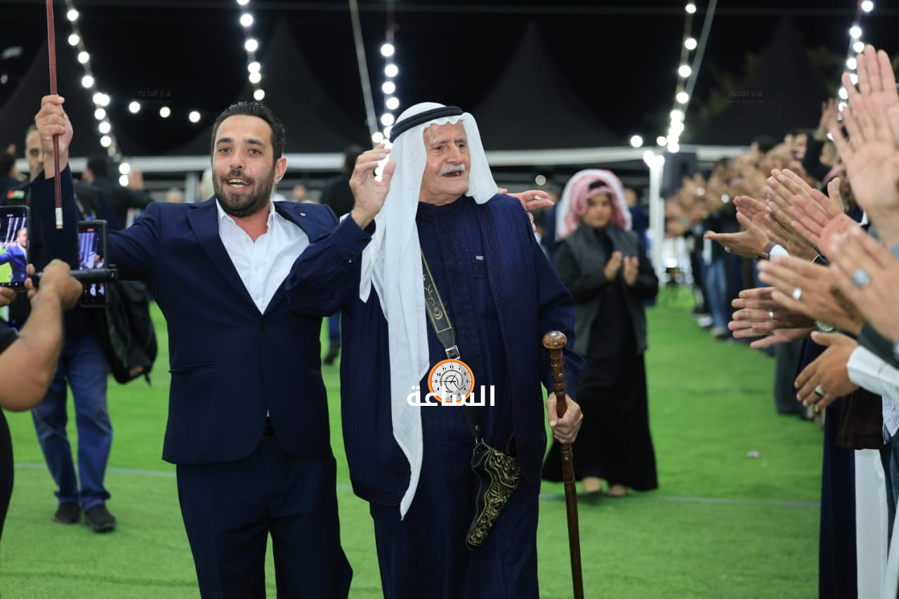 Madar Al-Saa Images 0.8006335816403959