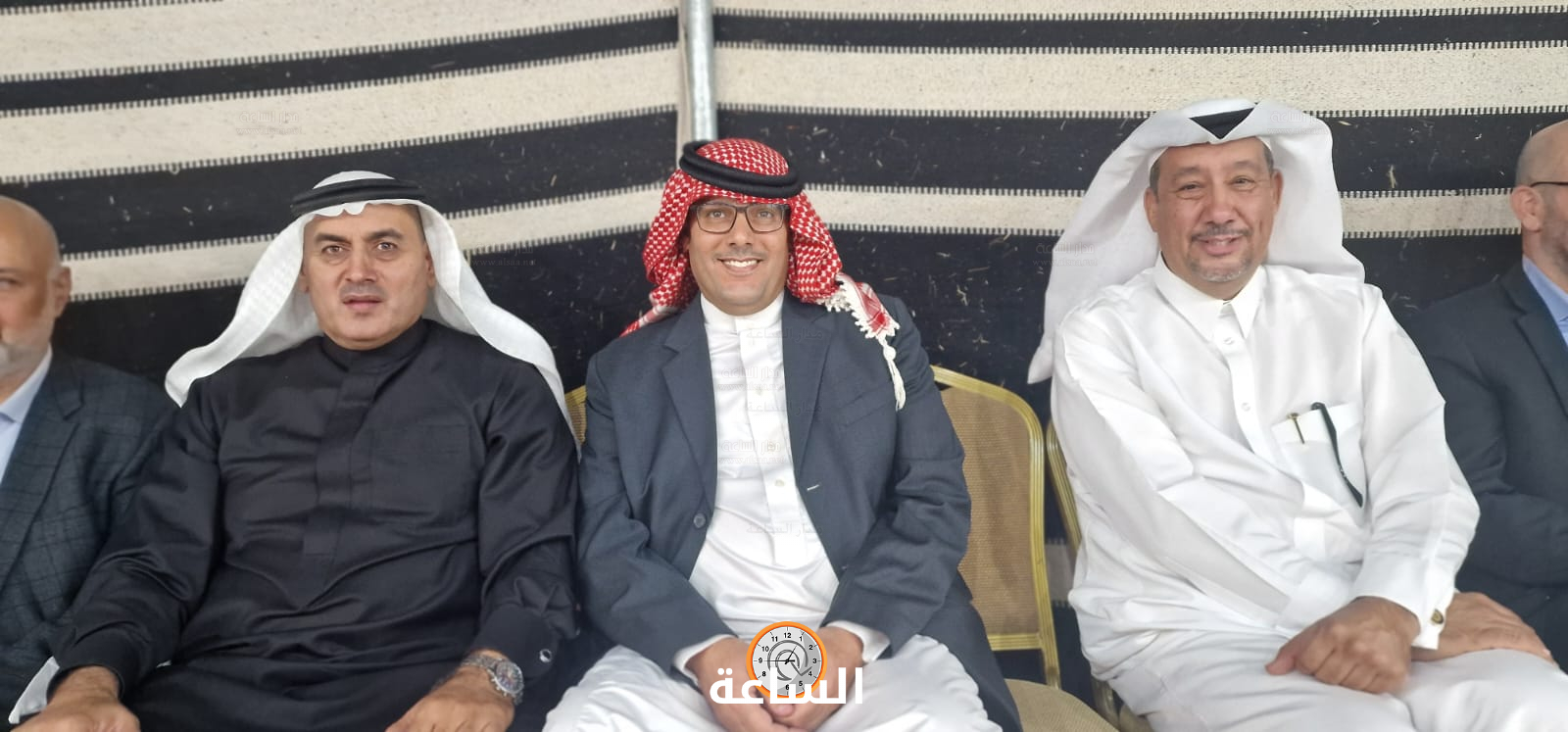 Madar Al-Saa Images 0.8745796759439245