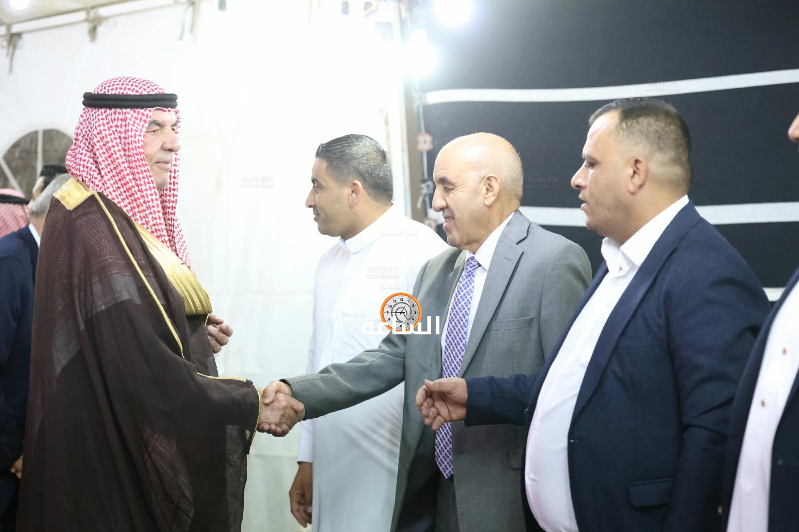 Madar Al-Saa Images 0.2539525994384645