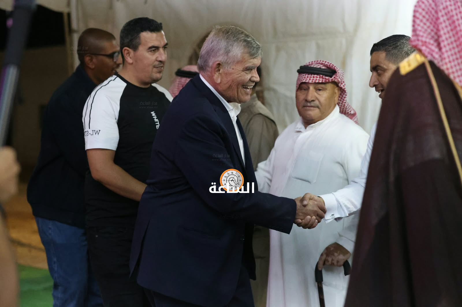 Madar Al-Saa Images 0.16513169055134003
