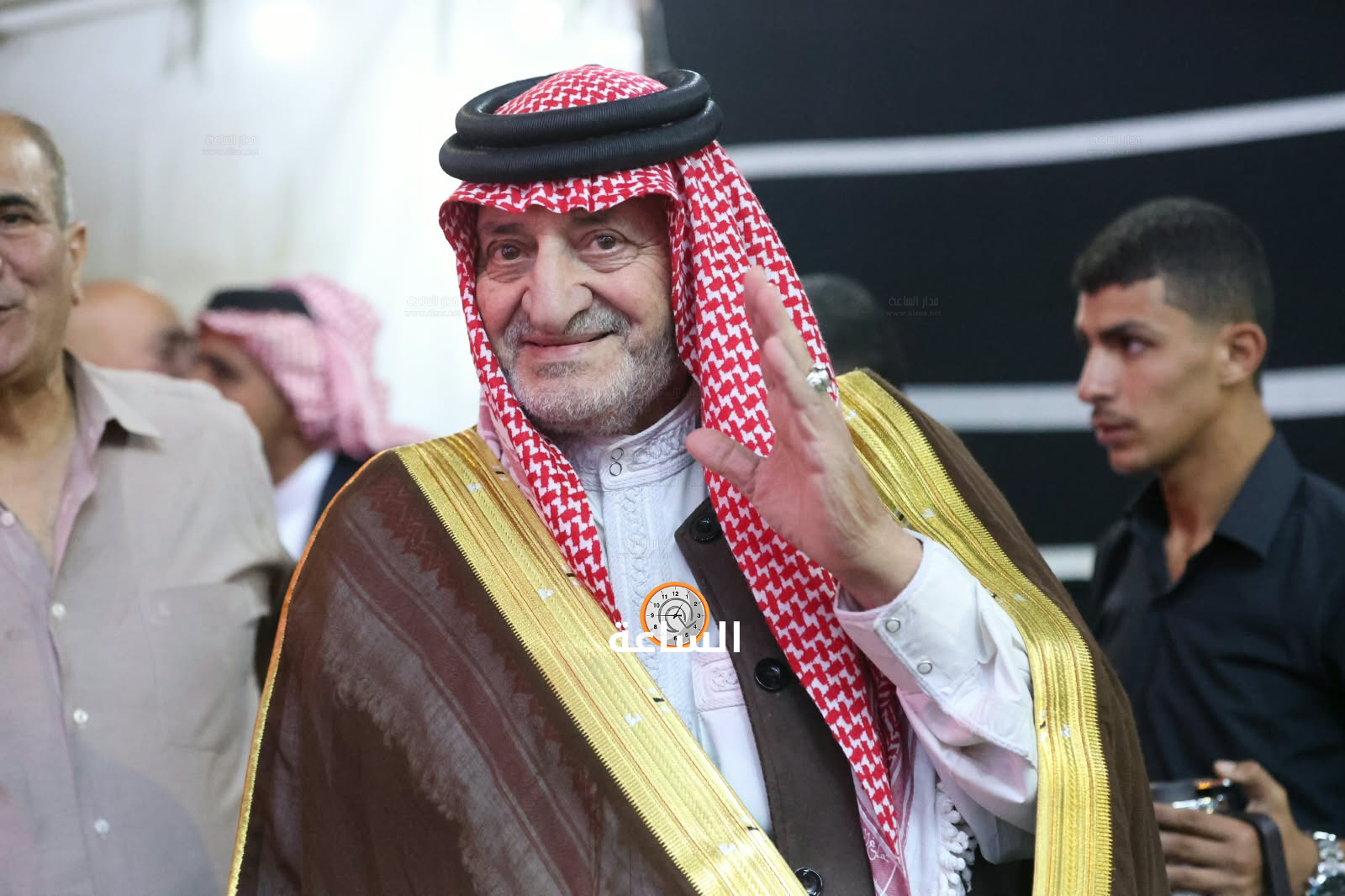 Madar Al-Saa Images 0.23921386977328674