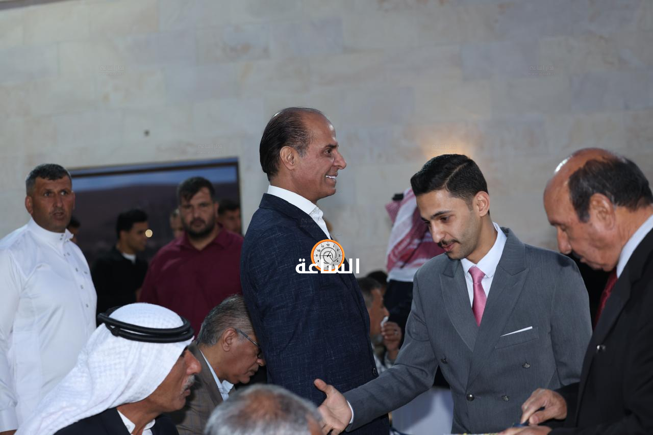 Madar Al-Saa Images 0.7425725493450125
