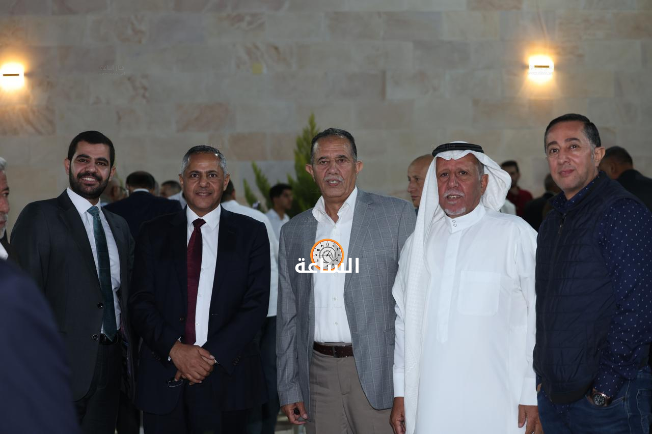 Madar Al-Saa Images 0.8058537527135667