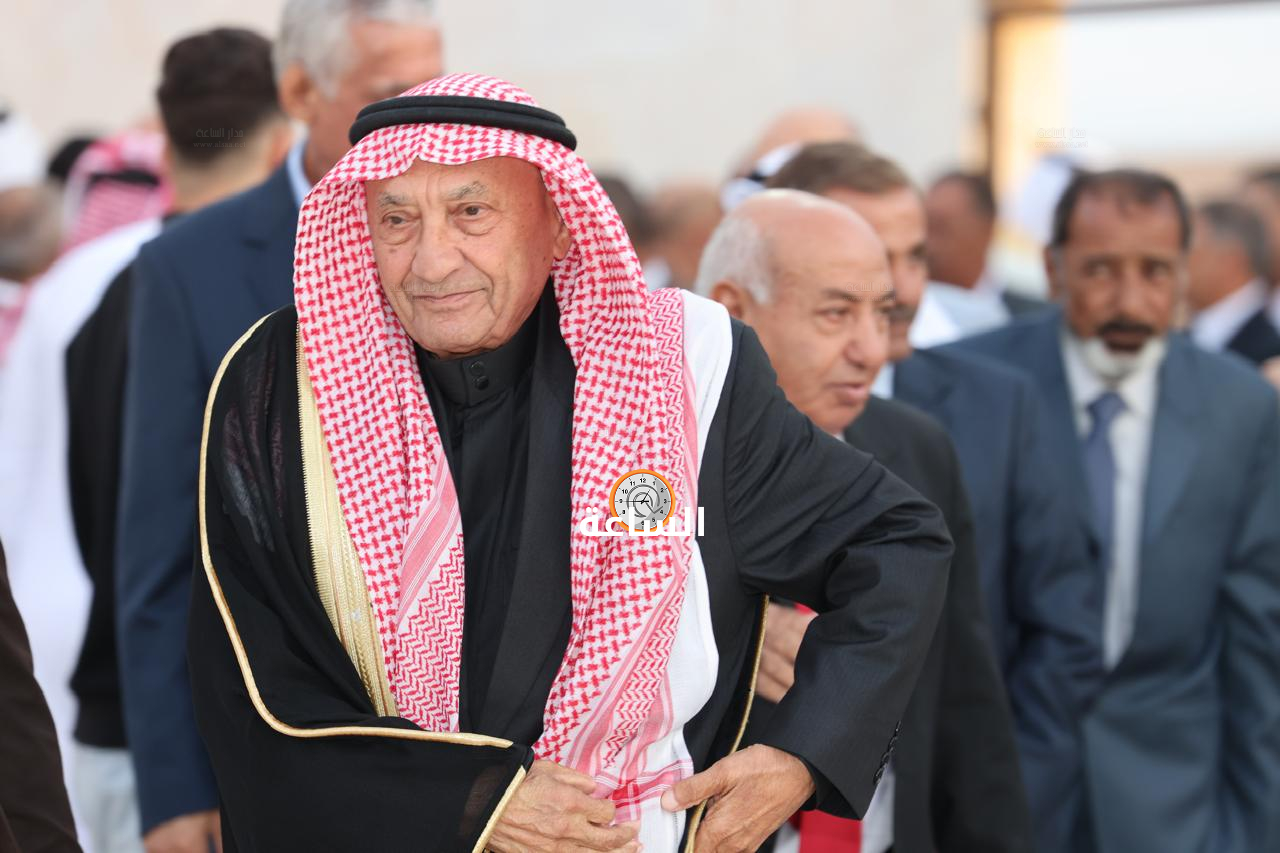 Madar Al-Saa Images 0.7210476392519678
