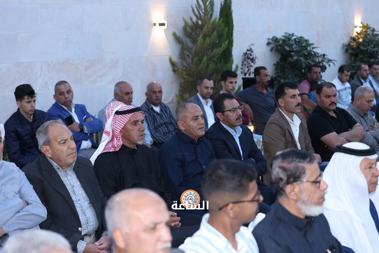 Madar Al-Saa Images 0.18974860856848474