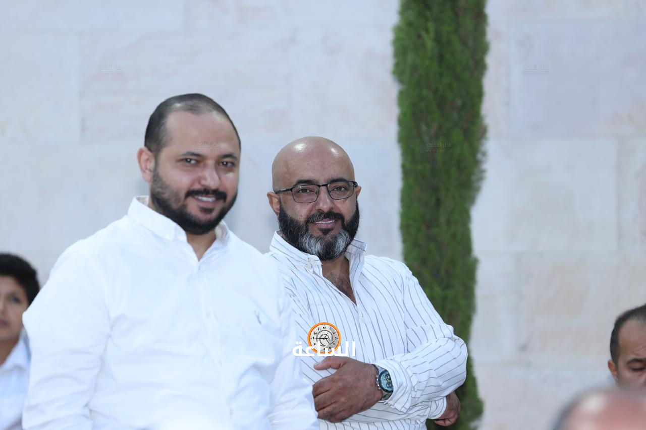Madar Al-Saa Images 0.5712889535856035