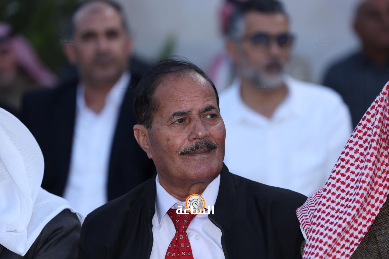 Madar Al-Saa Images 0.8401811680297858