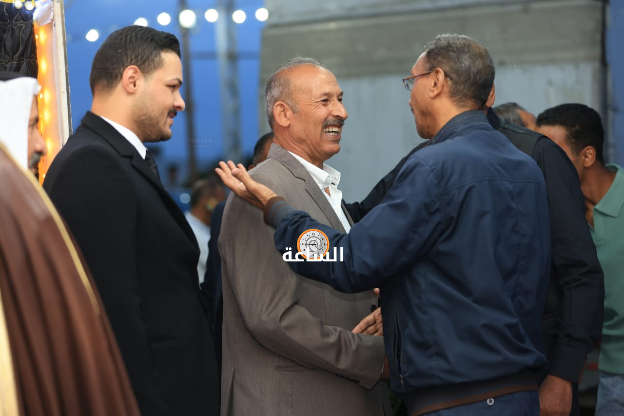 Madar Al-Saa Images 0.4853104671356743