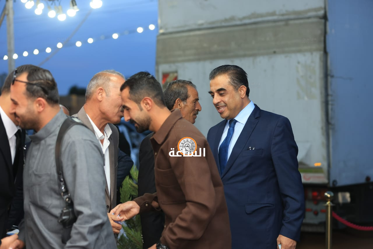 Madar Al-Saa Images 0.665385431542864