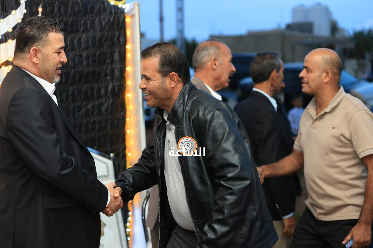 Madar Al-Saa Images 0.2559271670940202