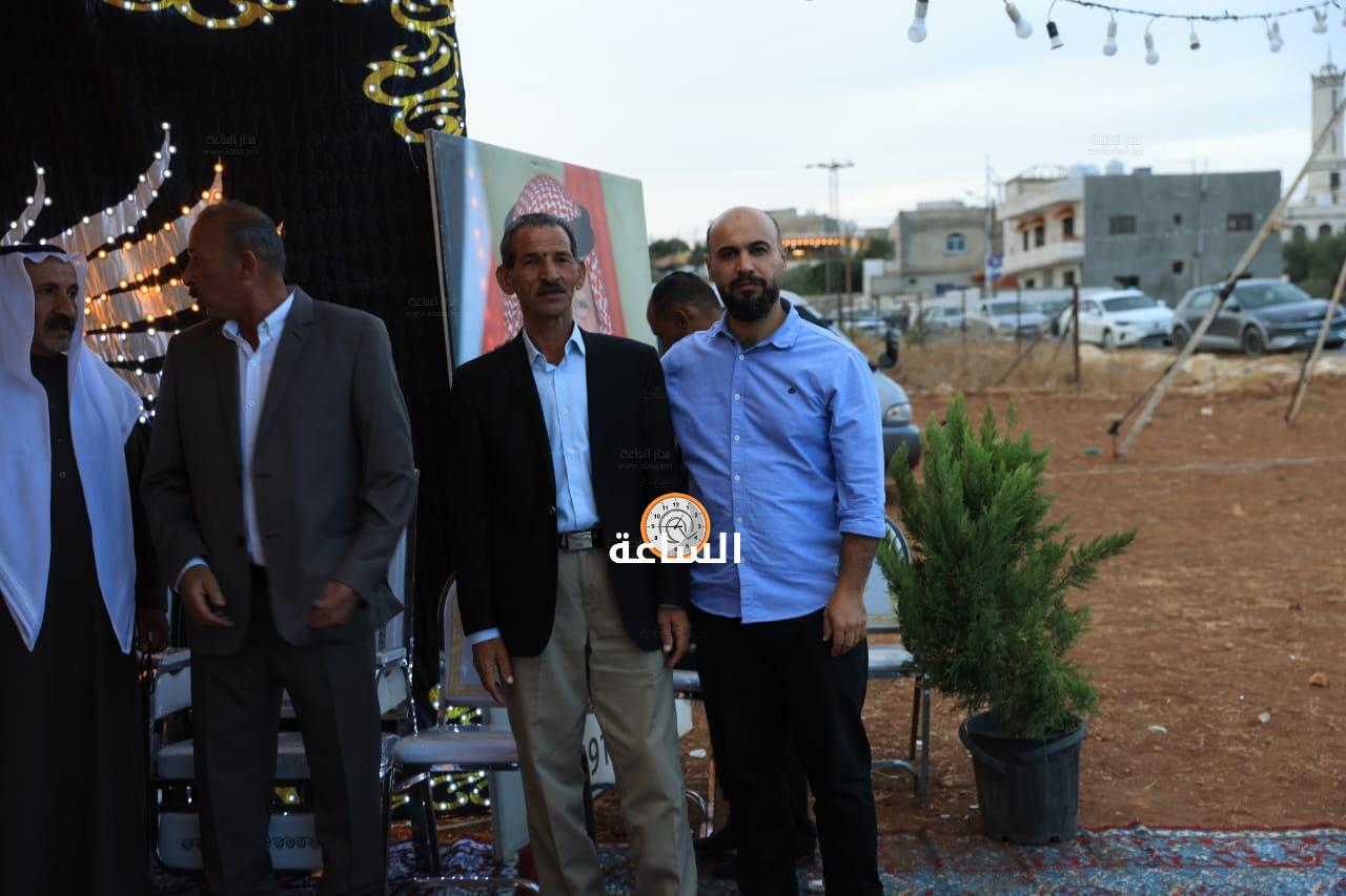 Madar Al-Saa Images 0.4927176438390144