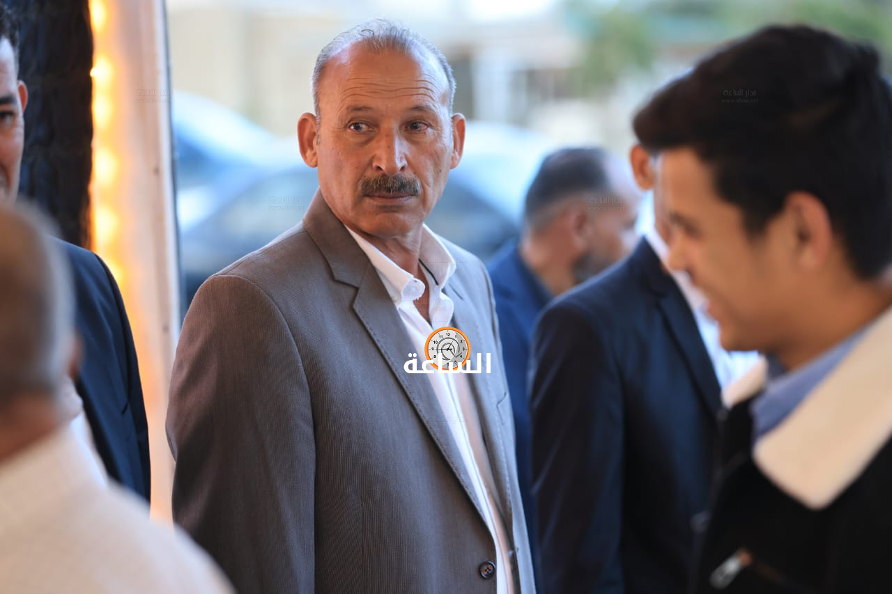 Madar Al-Saa Images 0.8942585989000585