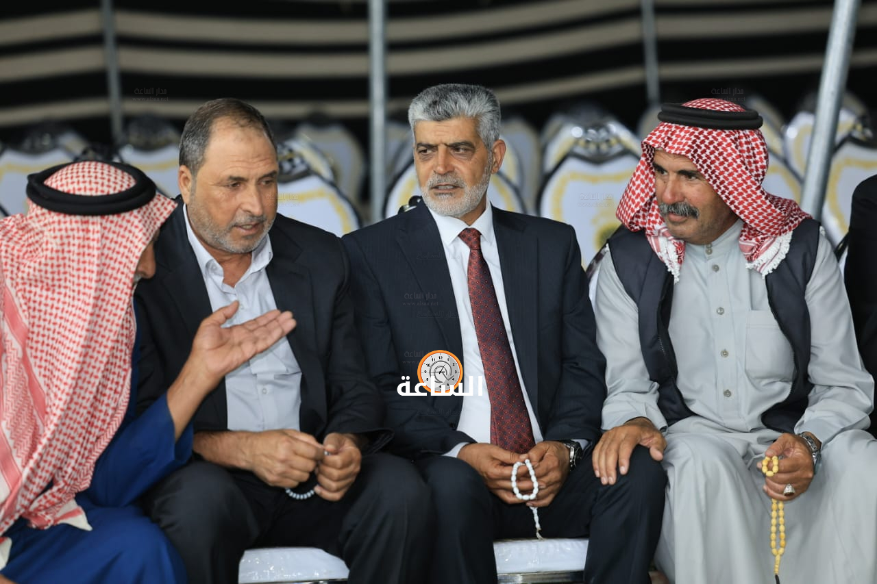 Madar Al-Saa Images 0.48259062174440925