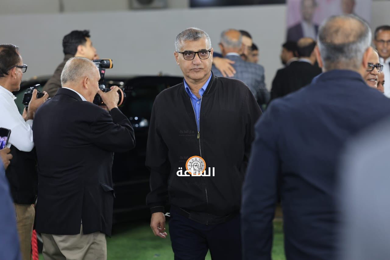 Madar Al-Saa Images 0.9134482705207969