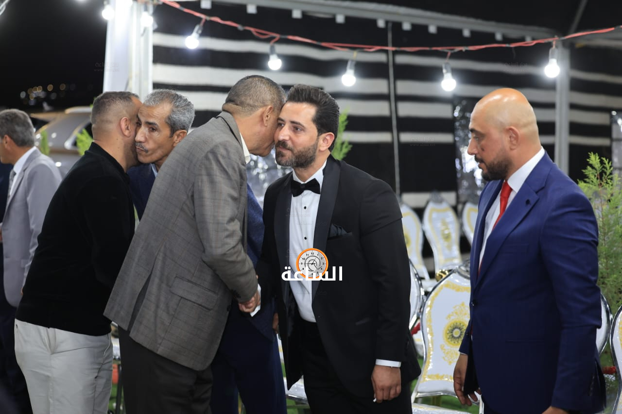 Madar Al-Saa Images 0.44911338293185
