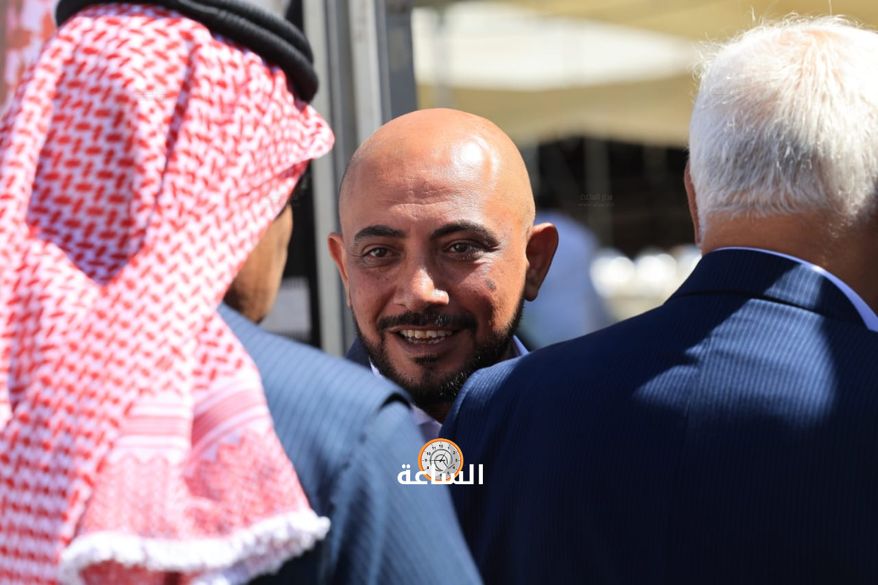 Madar Al-Saa Images 0.4619630951119794