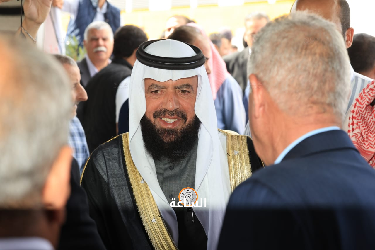 Madar Al-Saa Images 0.46376264057787087