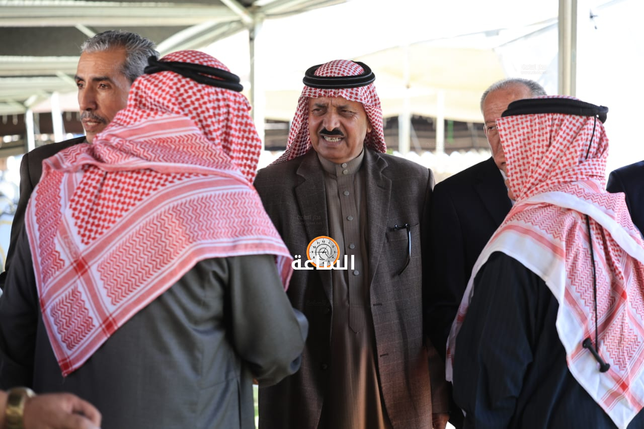 Madar Al-Saa Images 0.039264810745289425