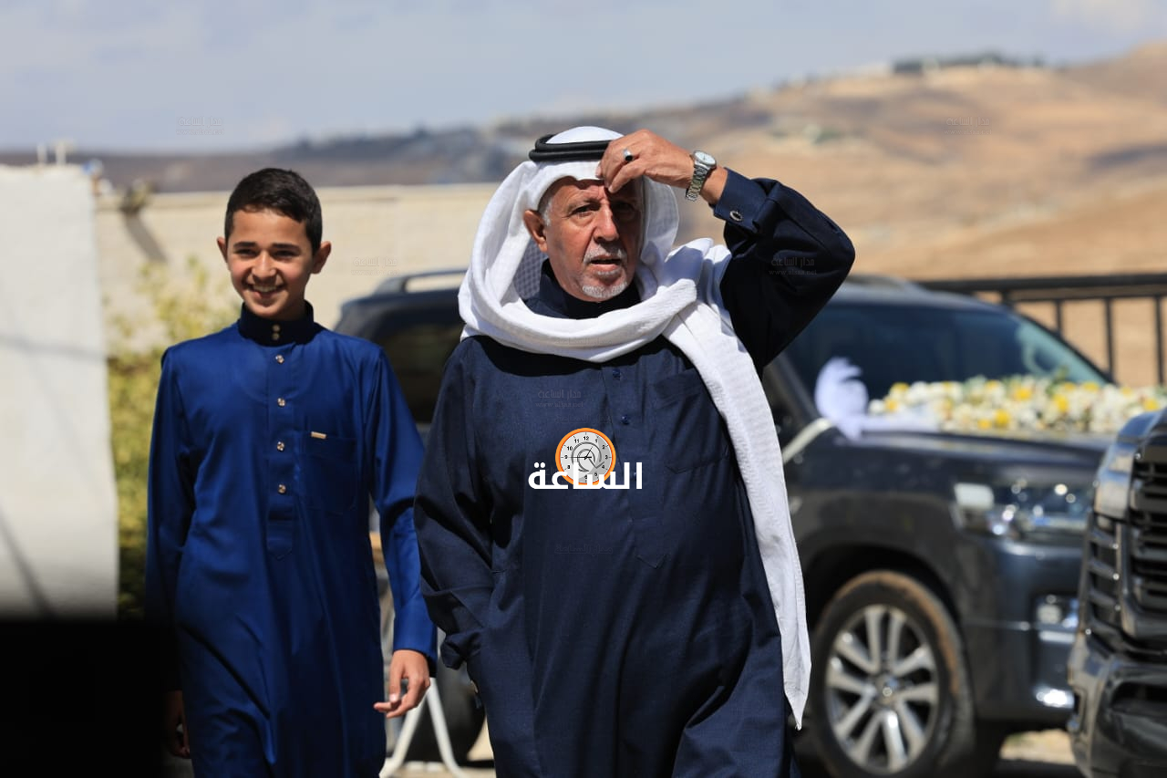 Madar Al-Saa Images 0.028236290690622612
