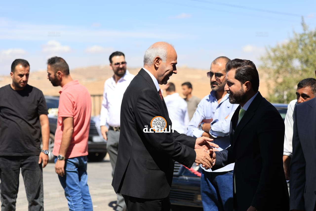 Madar Al-Saa Images 0.23748740898232668