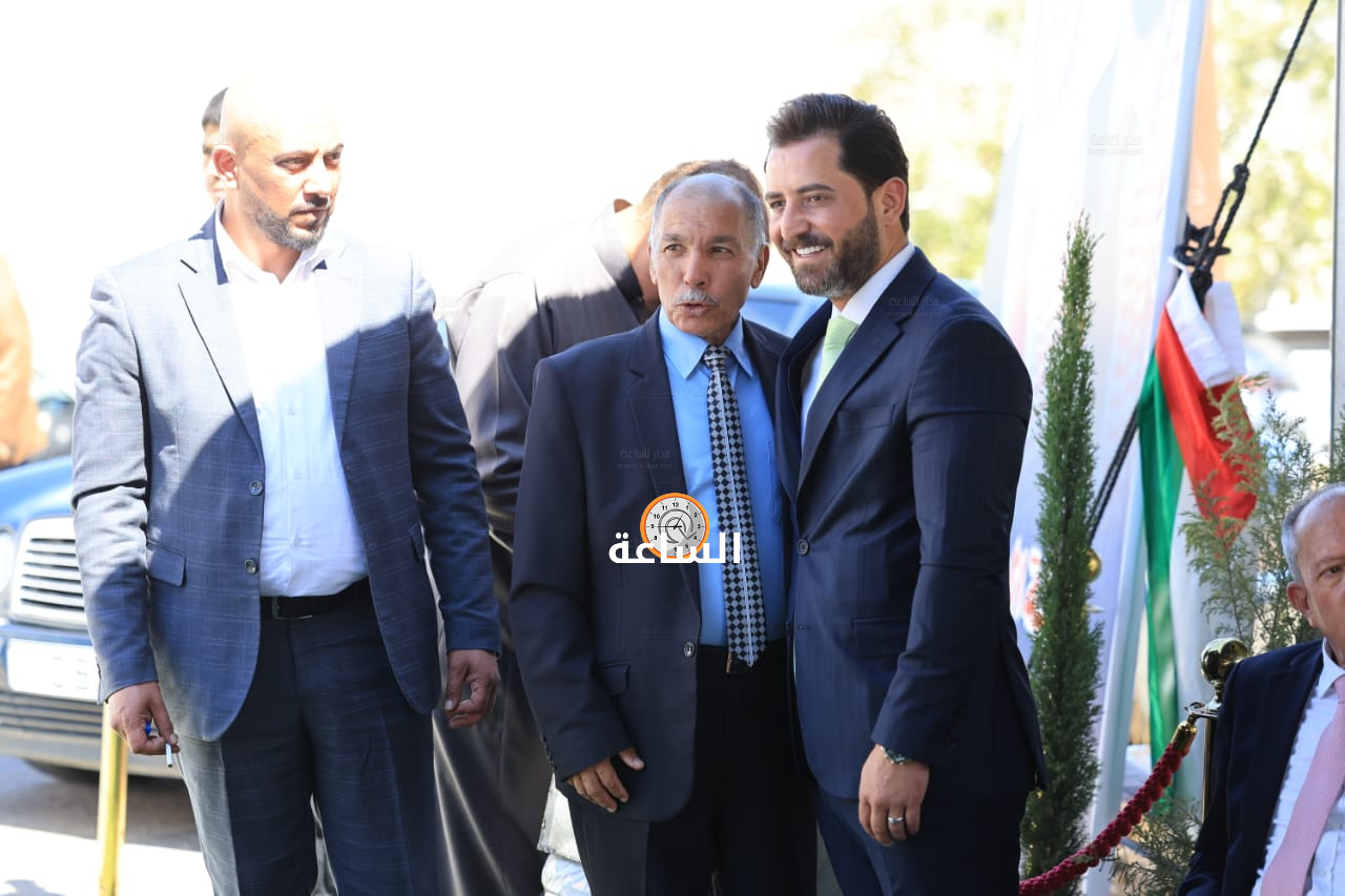 Madar Al-Saa Images 0.16173245478076625