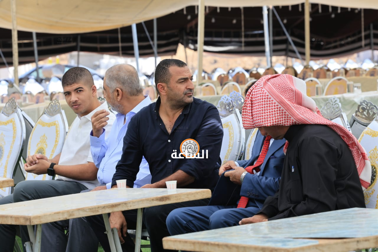 Madar Al-Saa Images 0.6566520163132005