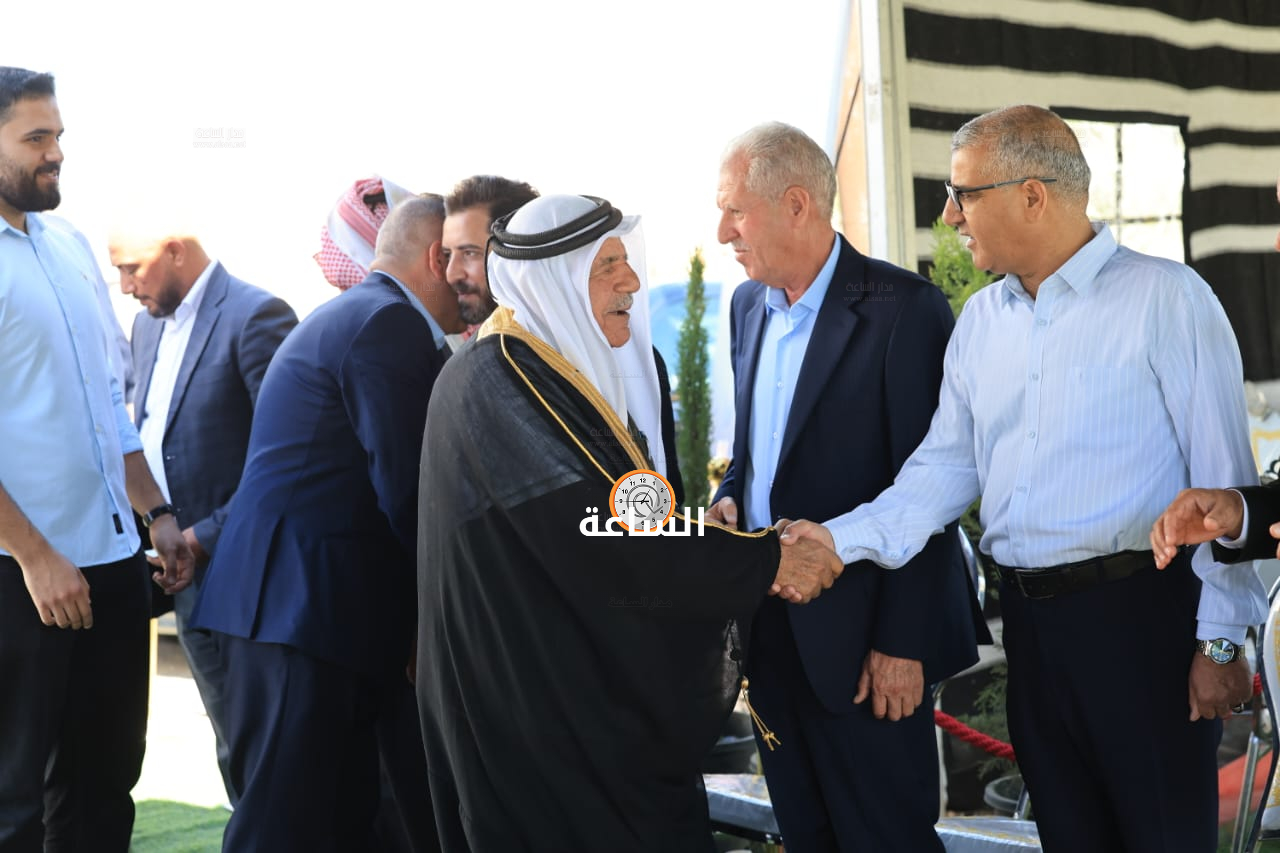Madar Al-Saa Images 0.9743707523371585