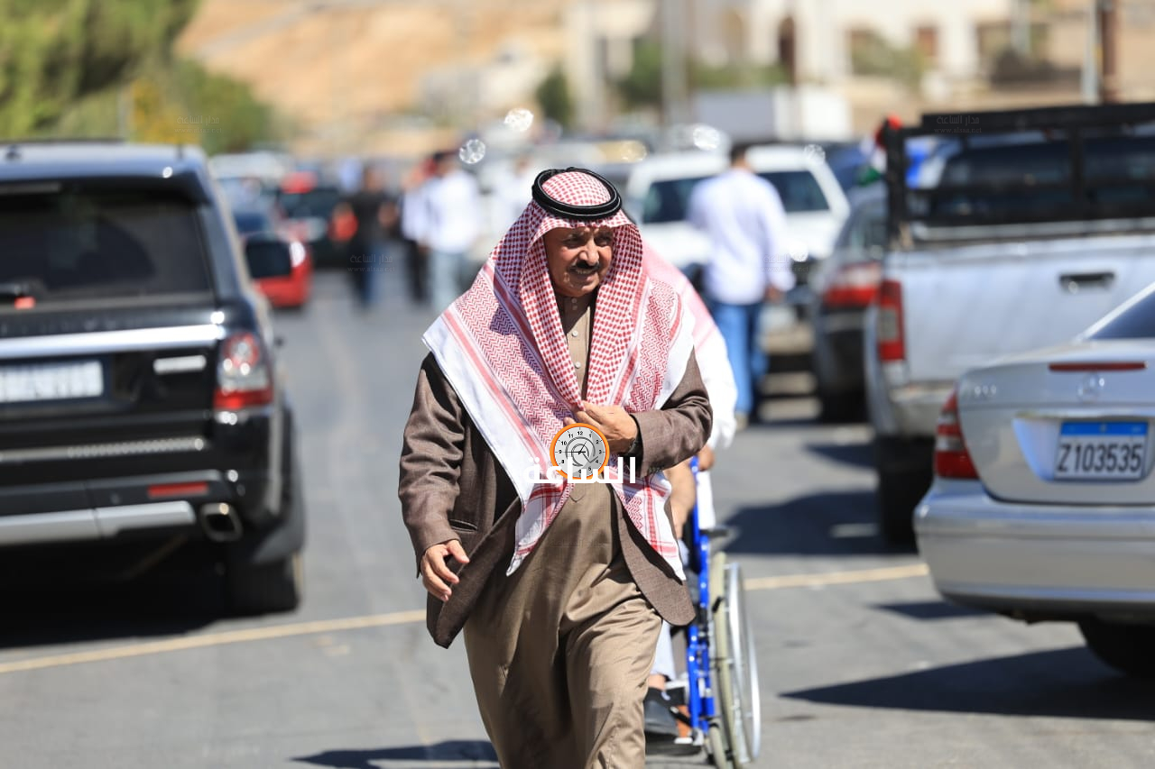 Madar Al-Saa Images 0.3461733685434283