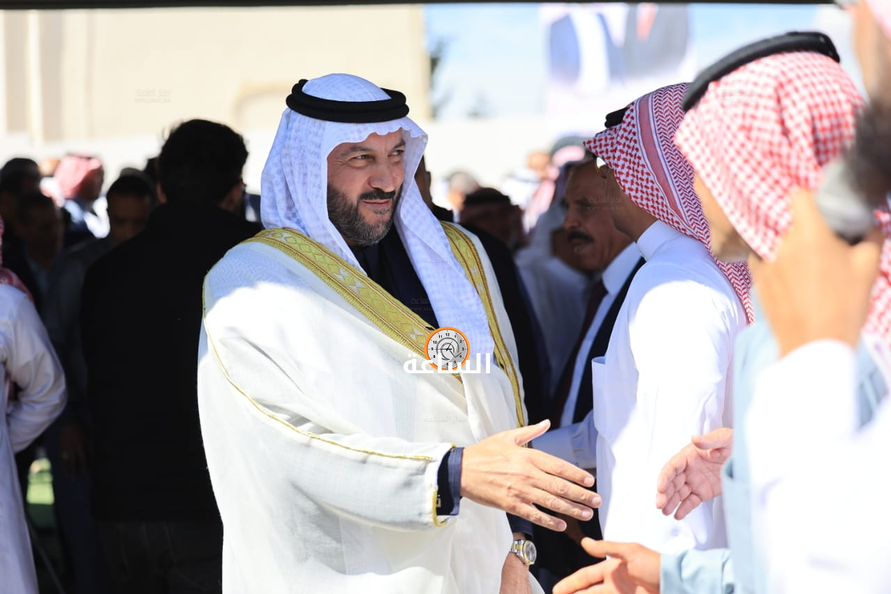 Madar Al-Saa Images 0.9659484167442164
