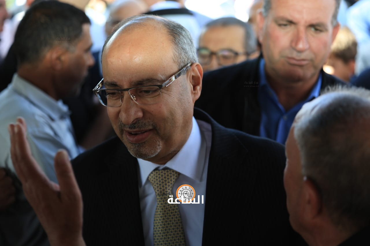 Madar Al-Saa Images 0.2982675839985076