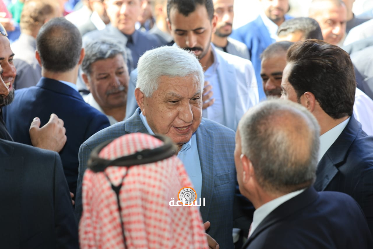 Madar Al-Saa Images 0.874150682374674